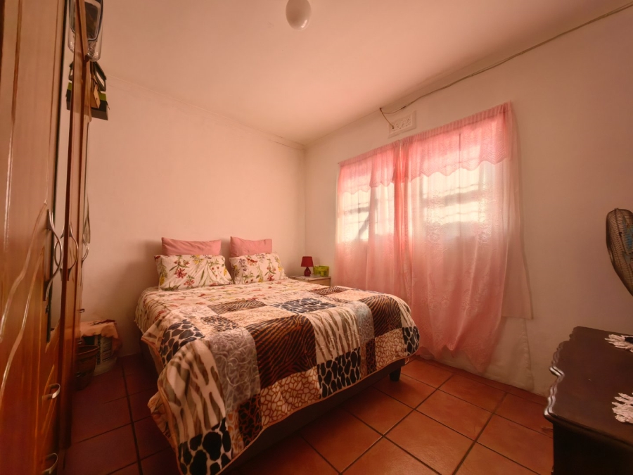 3 Bedroom Property for Sale in Lavender Hill Western Cape